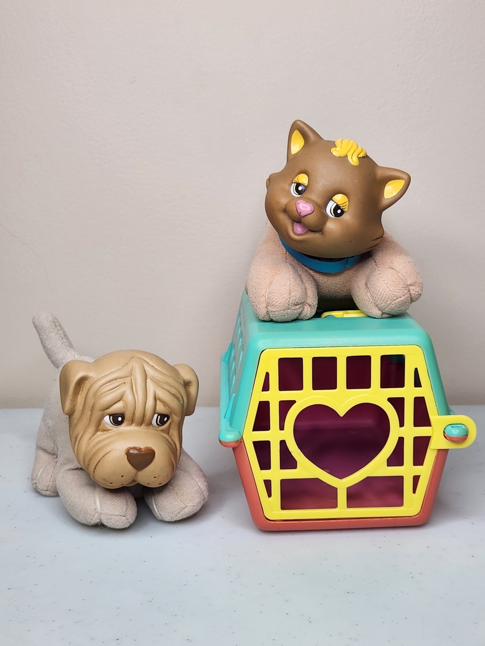 Vintage Blue Box Go Bye Bye Puppy & Kitty Plush Set w/ Original Collars & Pet Ca